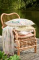 Wielokolorowy koc / narzuta Ib Laursen w odcieniach zieleni, błękitu i turkusu – idealny na piknik, wyjazdy, taras i dekorację wnętrza | Ulica Ceramiczna&Home Design