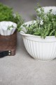 Miska do ciasta Ib Laursen Mynte Butter Cream, dostępna w Ulica Ceramiczna&Home Design