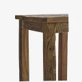 Stolik pomocniczy Madam Stoltz z drewna z recyklingu 30×30×75 cm. Minimalistyczny skandynawski design i unikalna struktura drewna – Ulica Ceramiczna &Home Design.