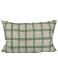 Prostokątna poszewka Miljögården w zieloną kratkę 40x60 cm to stylowy dodatek do wnętrz dostępny w Ulica Ceramiczna & Home Design.