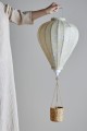 Dekoracyjny balon Pomp Bloomingville MINI w żółtym kolorze to wyjątkowa ozdoba do pokoju dziecka dostępna w Ulica Ceramiczna & Home Design.