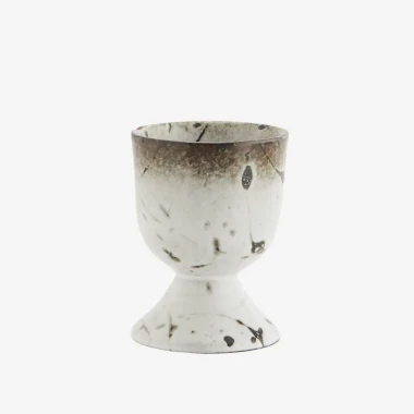 Madam Stoltz - Kieliszek kamionkowy owalny  w kolorze złmanej bieli z brązem