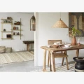 Stół Madam Stoltz z drewna z recyklingu to unikatowy i naturalny mebel do jadalni, dostępny w Ulica Ceramiczna & Home Design.