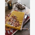 Stół Madam Stoltz z drewna z recyklingu to unikatowy i naturalny mebel do jadalni, dostępny w Ulica Ceramiczna & Home Design.