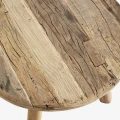 Stolik kawowy Madam Stoltz z drewna z recyklingu to unikatowy i naturalny mebel do salonu, dostępny w Ulica Ceramiczna & Home Design.
