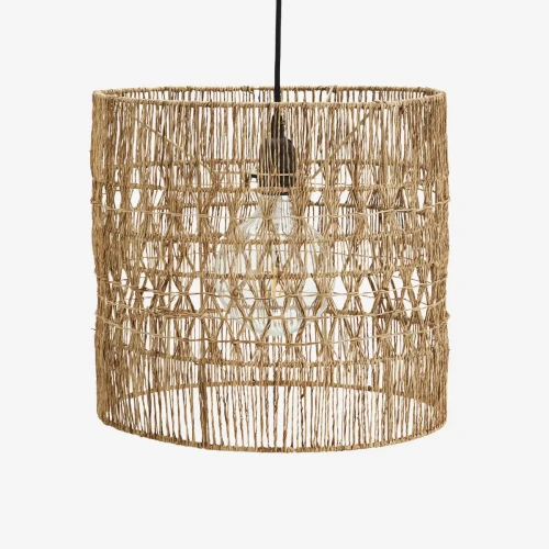 Lampa sufitowa Madam Stoltz z juty to naturalny i klimatyczny element oświetlenia, dostępny w Ulica Ceramiczna & Home Design.