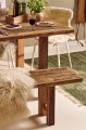 Ławka Ib Laursen z drewna z recyklingu to unikatowy i naturalny mebel do wnętrza, dostępny w Ulica Ceramiczna & Home Design.