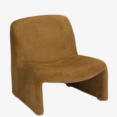 Madam Stoltz – Fotel wypoczynkowy velvet w kolorze bursztynowym 62x70x72 cm